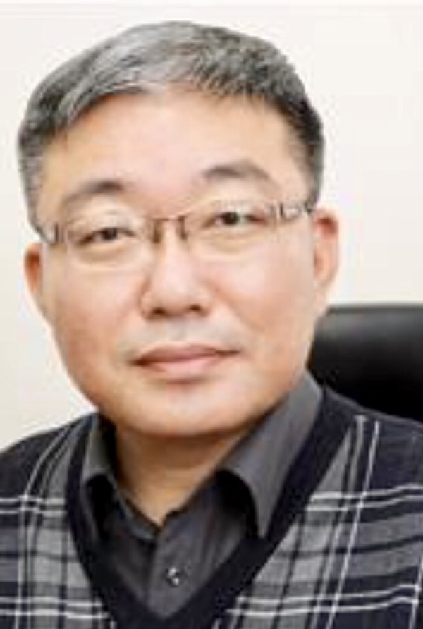 김성우 교수