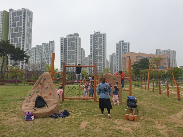 남동구 서창2동 어울근린공원에 어린이 체험 놀이시설 조성(사진제공=남동구청)