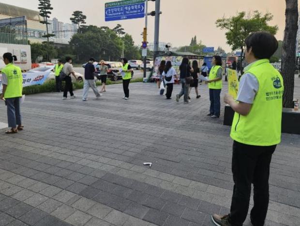 ˝법무부 안산보호관소자원봉사단˝ 청소년 선도를 위한 자원봉사 펼쳐:경인투데이뉴스 ≪경인투데이뉴스≫ ˝법무부 안산보호관소자원봉... 