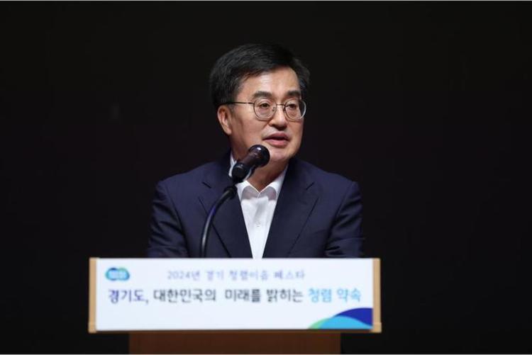 Kim Dong-yeon’s Facebook post ‘eye-catching’ posted while visiting the US to support startups and attract investment